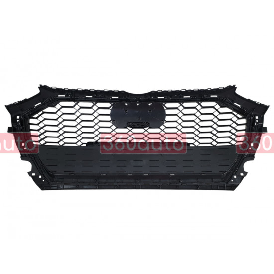 Решетка радиатора Full Black (в стиле RSQ5) V2 на Audi Q5 80A 2020-2023 года