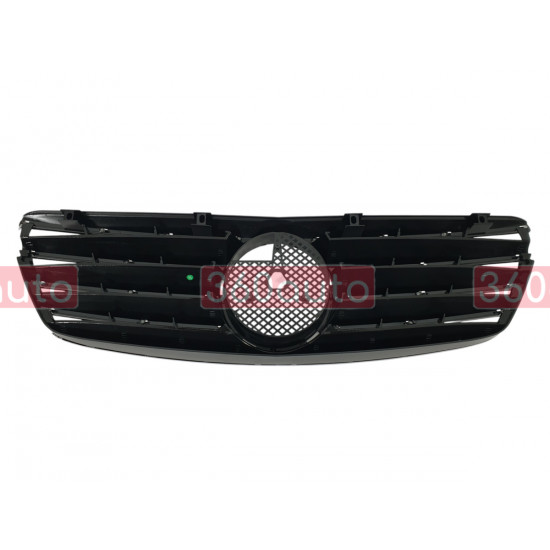 Решетка радиатора CL Black на Mercedes-Benz E-Class W211 2002-2006 года