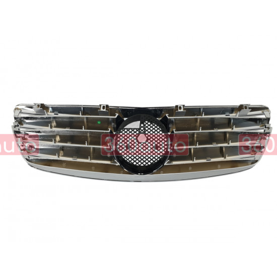 Решетка радиатора CL Chrome на Mercedes-Benz E-Class W211 2002-2006 года