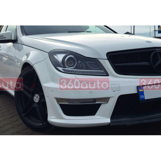 Решетка радиатора SL Flat Black на Mercedes-Benz C-Class W204 2007-2014 года