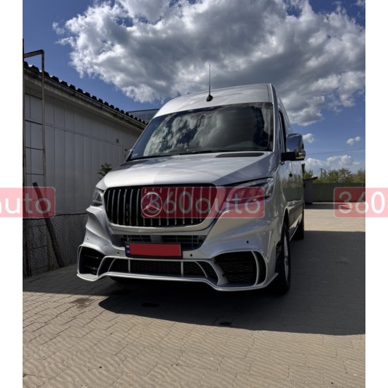 Решетка радиатора (GT Chrome Black) без рамки на Mercedes-Benz SPRINTER W907 2017-2023 года