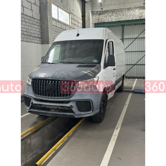 Передний бампер (AMG) на Mercedes-Benz SPRINTER W907 2017-2025 года