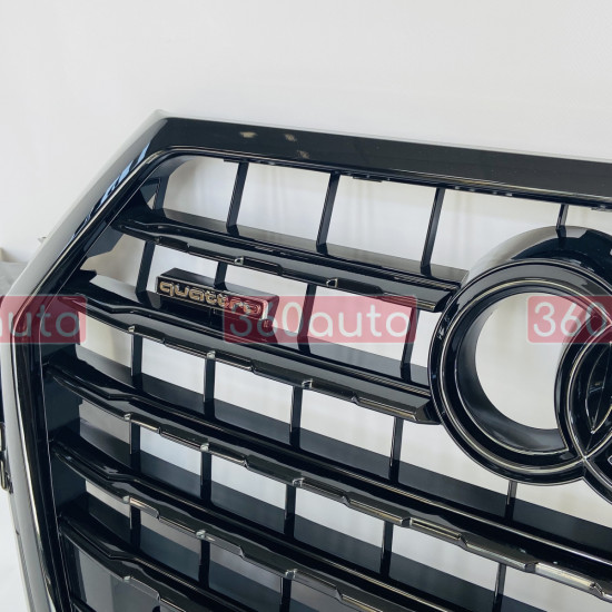 Решетка радиатора на Audi Q7 4M 2015-2020 стиль SQ7 Черный глянец