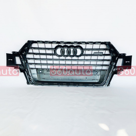 Решетка радиатора на Audi Q7 4M 2015-2020 стиль SQ7 Черный глянец