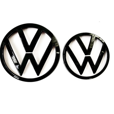 Накладки на емблеми Volkswagen Golf 8 2021- чорний глянець в решітку радіатора +на кришку багажника