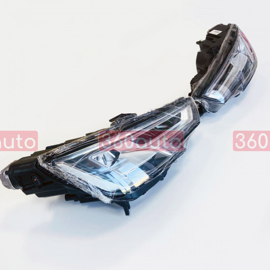 Передние фары на Audi A4 B9 2015-2019 LED Европа комплектные