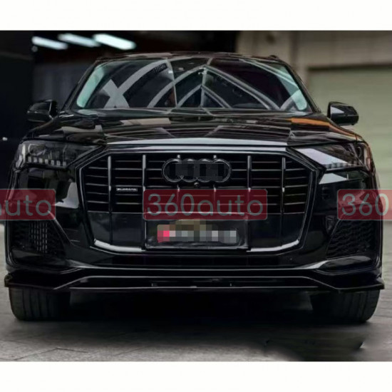 Решетка радиатора на Audi Q7 2020- черный глянец